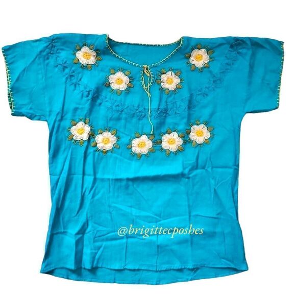 HANDMADE Traditional Embroidered Mexican Blouse - Picture 10 of 12